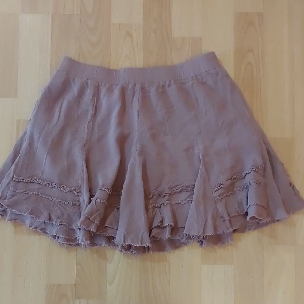 Wishlist Apparell Ruffled Mauve Skirt